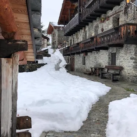 Hameau De Laval Alpstuga