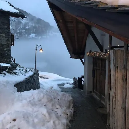 Hameau De Laval