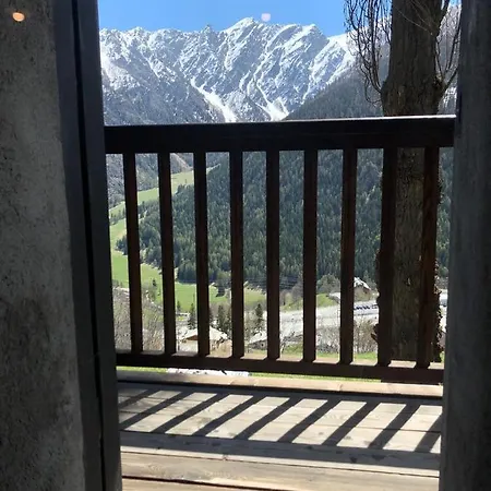 Chalet Hameau De Laval *